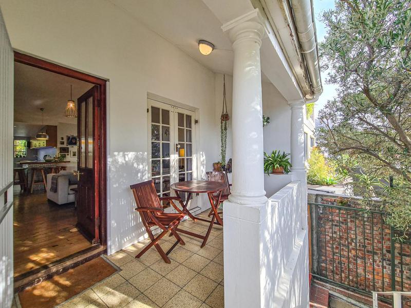 3 Bedroom Property for Sale in Vredehoek Western Cape